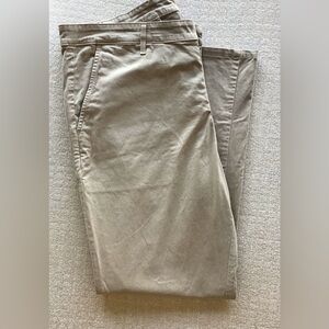 NWOT AG Adriano Goldschmied M 40R Lux Khaki Tailored Relaxed Trouser in Wheat